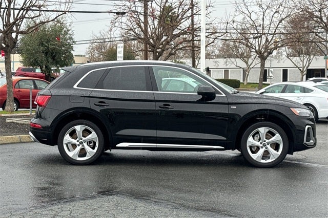 2023 Audi Q5 45 S line Prestige quattro
