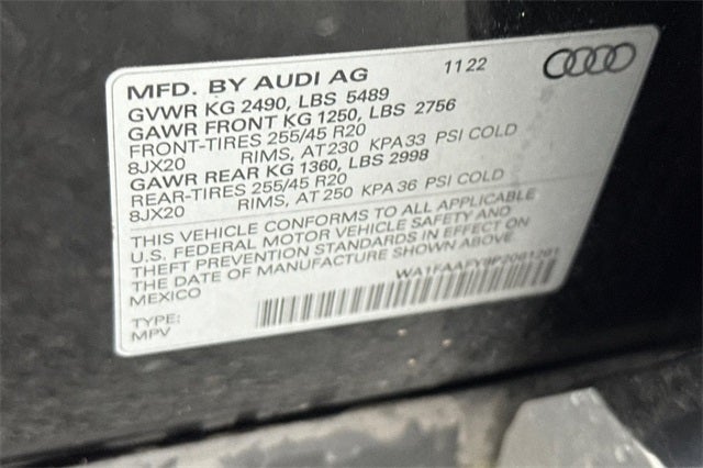 2023 Audi Q5 45 S line Prestige quattro