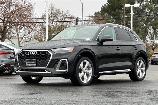2023 Audi Q5 45 S line Prestige quattro