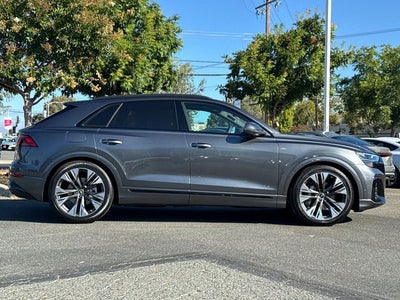 2026 Audi Q8 quattro
