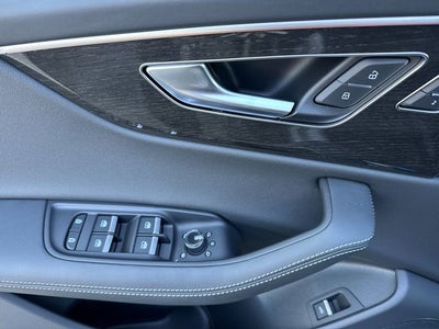 2026 Audi Q8 quattro