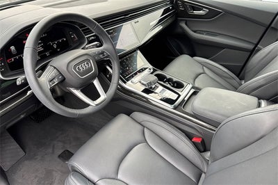 2025 Audi Q8 55 Prestige quattro