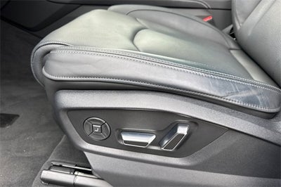 2025 Audi Q8 55 Prestige quattro