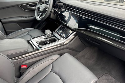 2025 Audi Q8 55 Prestige quattro