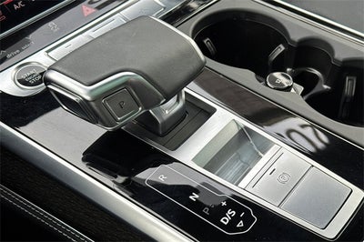 2025 Audi Q8 55 Prestige quattro