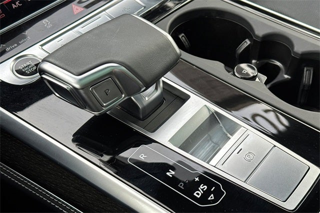 2025 Audi Q8 55 Prestige quattro