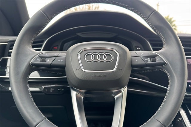 2025 Audi Q8 55 Prestige quattro