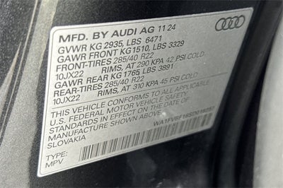 2025 Audi Q8 55 Prestige quattro