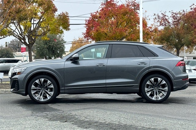 2025 Audi Q8 55 Prestige quattro