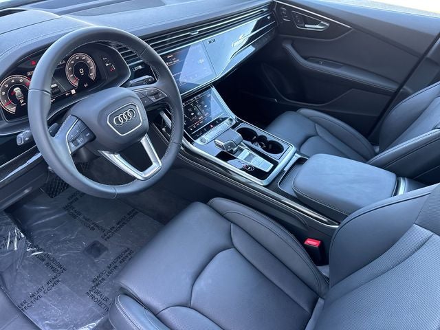 2025 Audi Q8 55 Prestige quattro