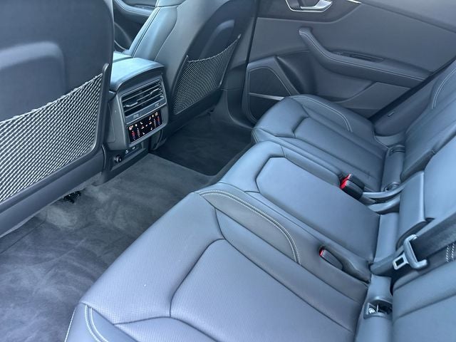 2025 Audi Q8 55 Prestige quattro