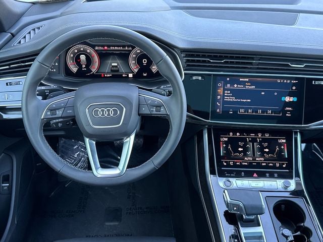 2025 Audi Q8 55 Prestige quattro