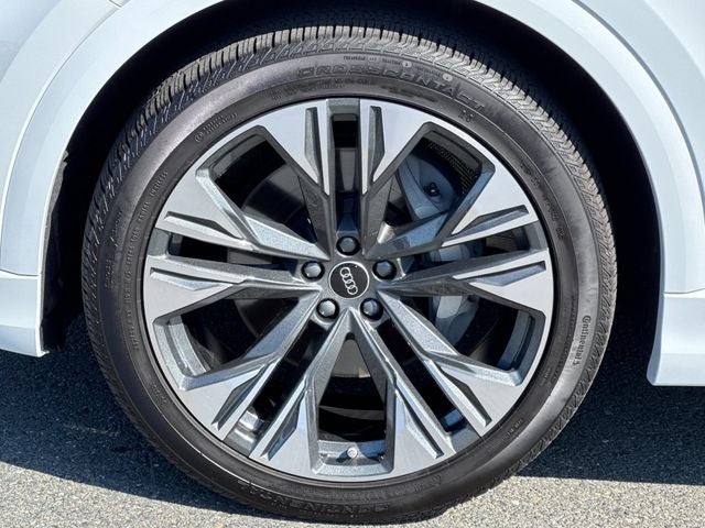2025 Audi Q8 55 Prestige quattro