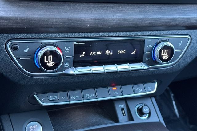 2023 Audi Q5 45 S line Premium quattro