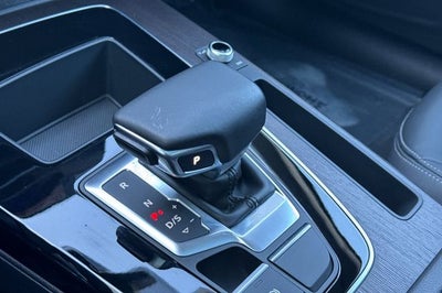 2023 Audi Q5 45 S line Premium quattro