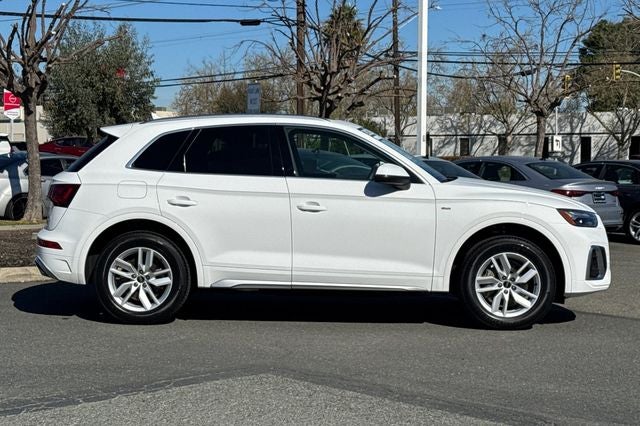 2023 Audi Q5 45 S line Premium quattro