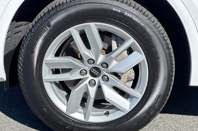 2023 Audi Q5 45 S line Premium quattro