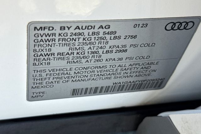 2023 Audi Q5 45 S line Premium quattro