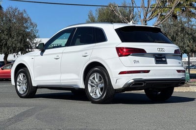 2023 Audi Q5 45 S line Premium quattro