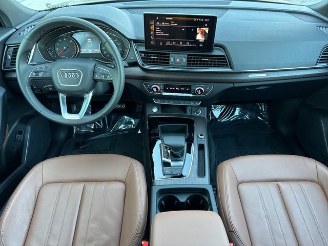 2023 Audi Q5 45 S line Premium quattro