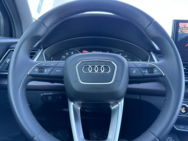 2023 Audi Q5 45 S line Premium quattro