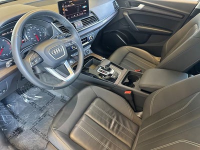 2023 Audi Q5 45 S line Premium quattro
