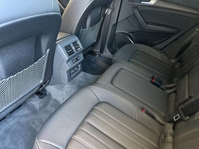 2023 Audi Q5 45 S line Premium quattro