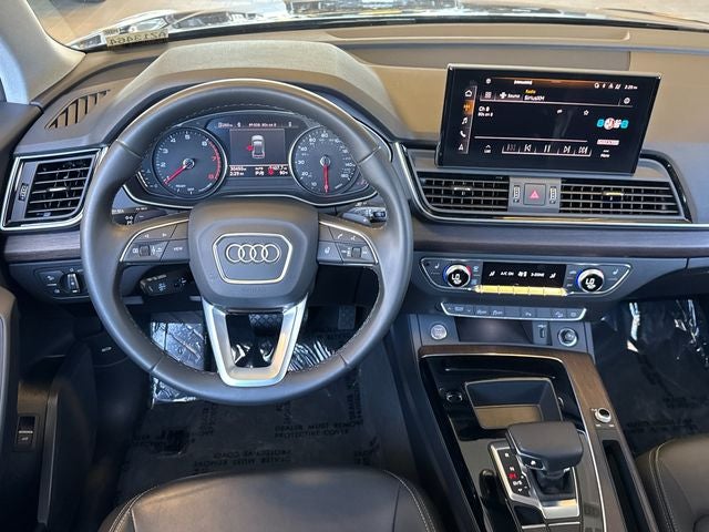 2023 Audi Q5 45 S line Premium quattro