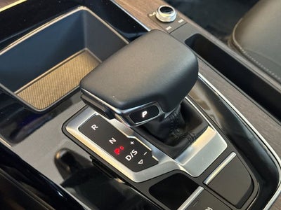 2023 Audi Q5 45 S line Premium quattro