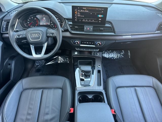 2023 Audi Q5 45 S line Premium quattro