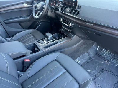 2023 Audi Q5 45 S line Premium quattro