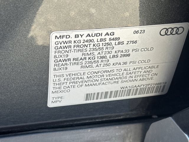 2023 Audi Q5 45 S line Premium quattro
