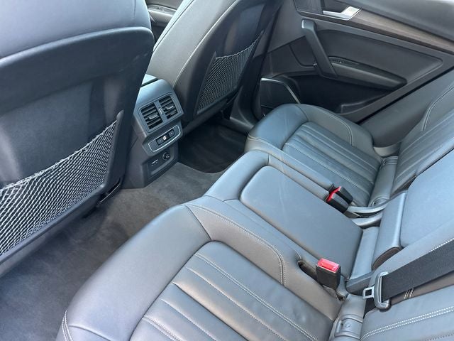 2023 Audi Q5 45 S line Premium quattro