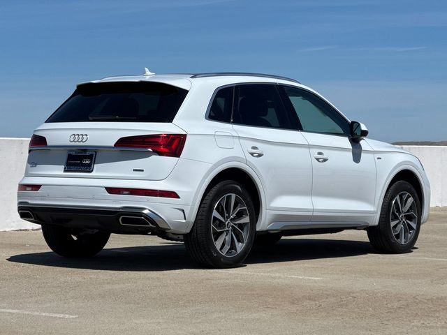 2023 Audi Q5 45 S line Premium quattro