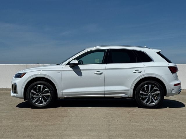 2023 Audi Q5 45 S line Premium quattro