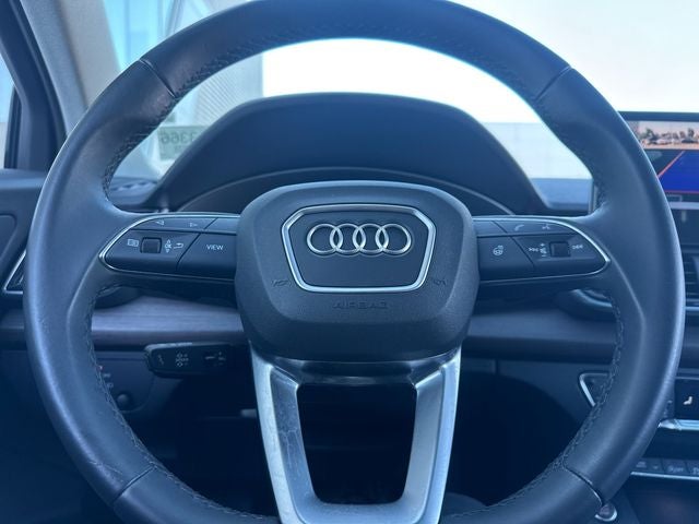 2023 Audi Q5 45 S line Premium quattro
