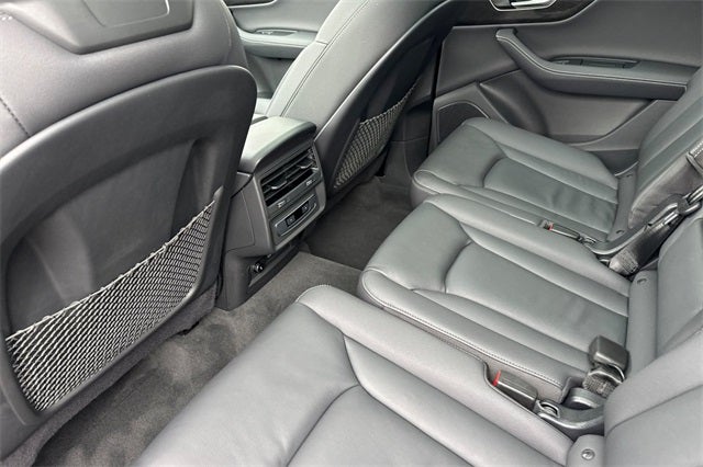 2025 Audi Q7 45 Premium Plus quattro
