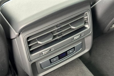 2025 Audi Q7 45 Premium Plus quattro