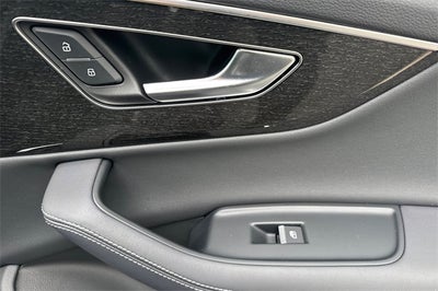 2025 Audi Q7 45 Premium Plus quattro