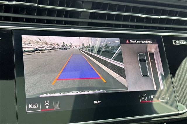 2025 Audi Q7 45 Premium Plus quattro