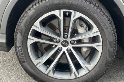 2025 Audi Q7 45 Premium Plus quattro