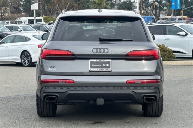 2025 Audi Q7 45 Premium Plus quattro