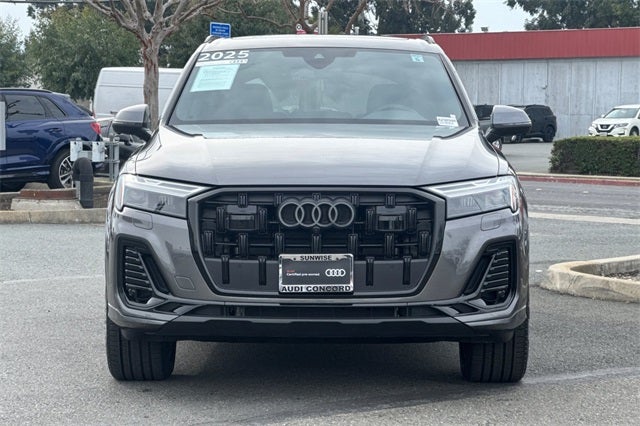 2025 Audi Q7 45 Premium Plus quattro
