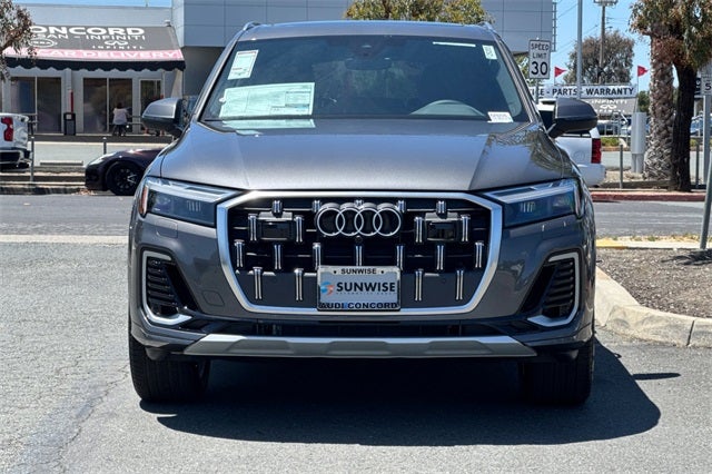 2025 Audi Q7 45 Premium Plus quattro