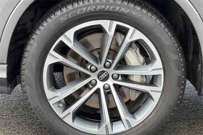 2025 Audi Q7 45 Premium Plus quattro