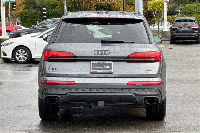 2025 Audi Q7 45 Premium Plus quattro