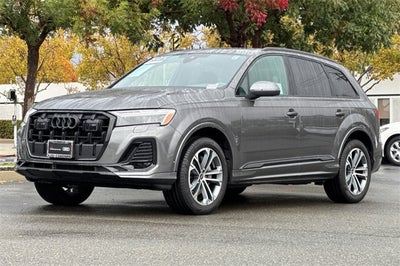 2025 Audi Q7 45 Premium Plus quattro