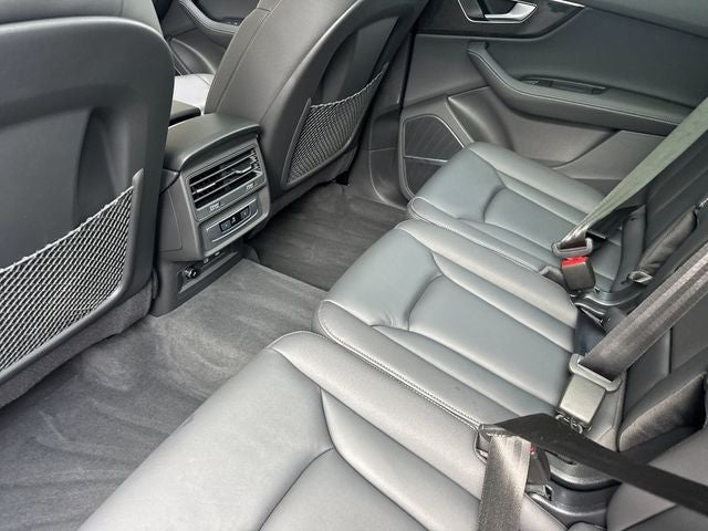 2026 Audi Q7 45 Premium Plus quattro