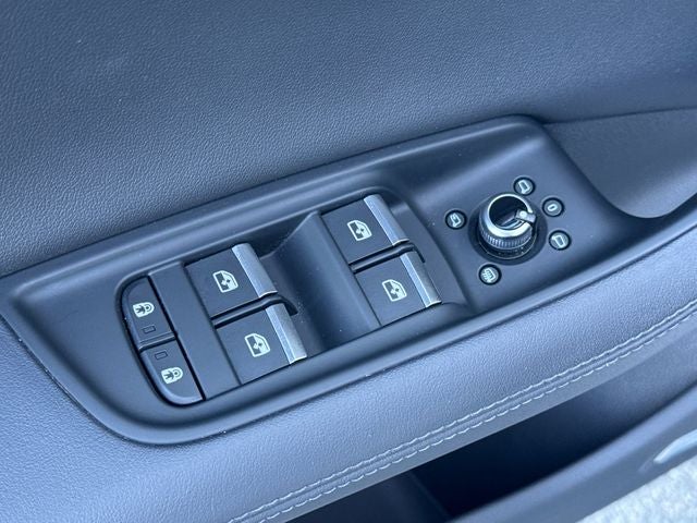2023 Audi Q7 45 Premium Plus quattro