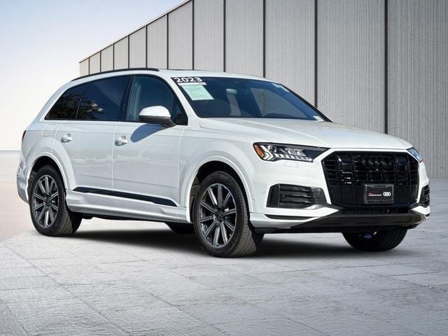 2023 Audi Q7 45 Premium Plus quattro